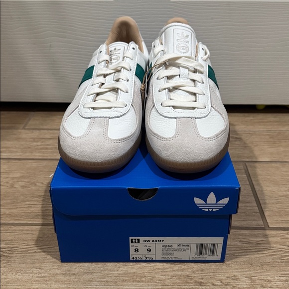 Adidas Originals Women BW Army Shoes (Size: 9) - Picture 2 of 5